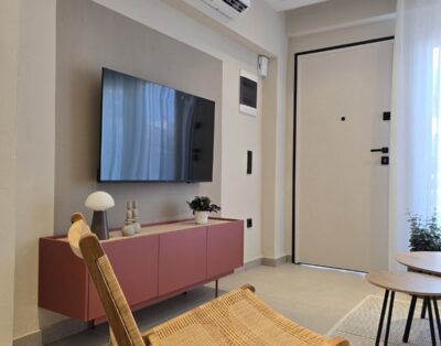 Deluxe Two-Bedroom Apartment